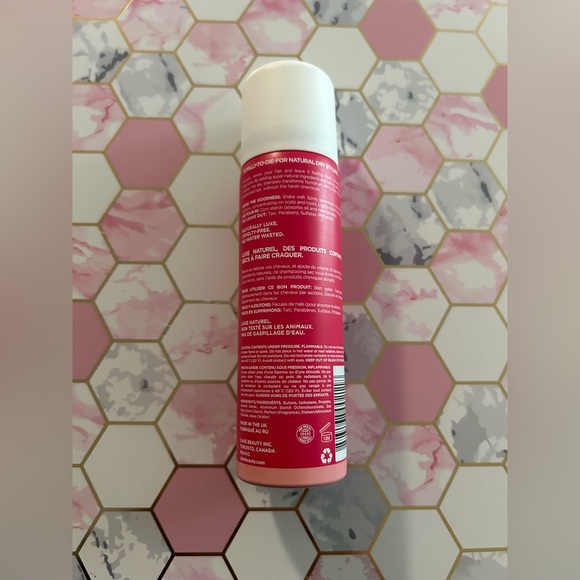 2/$15 CAKE THE "DO GOODER" Dry Shampoo - Picture 2 of 2